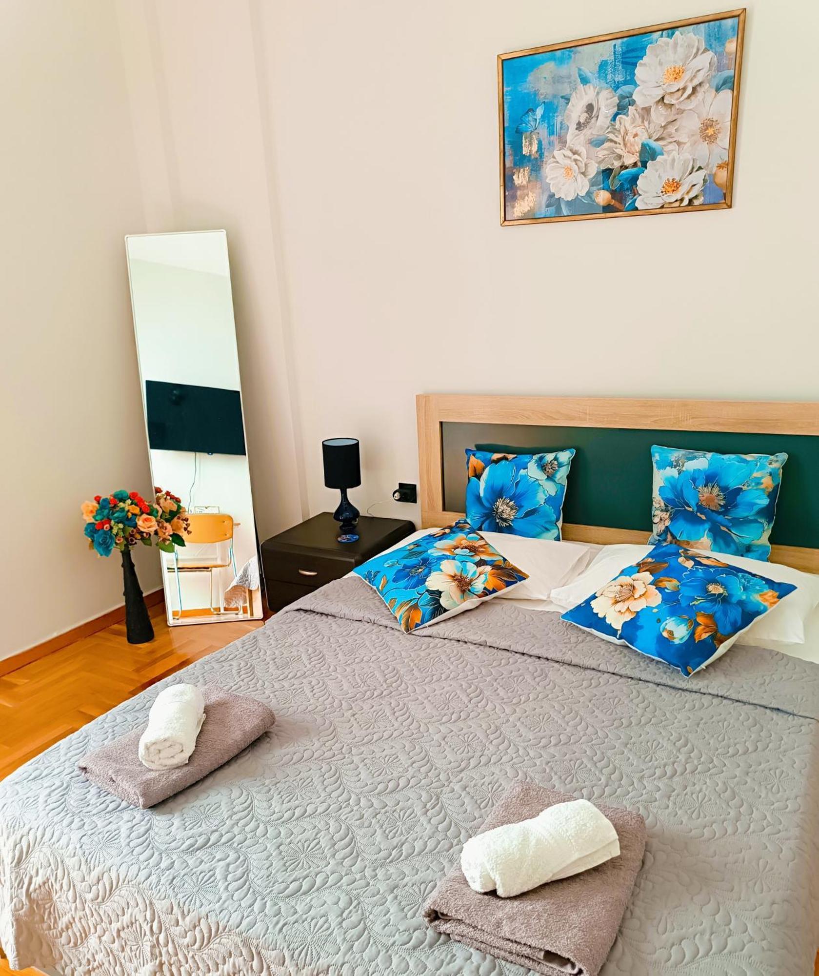 Cozy Apartment In Афіни Екстер'єр фото