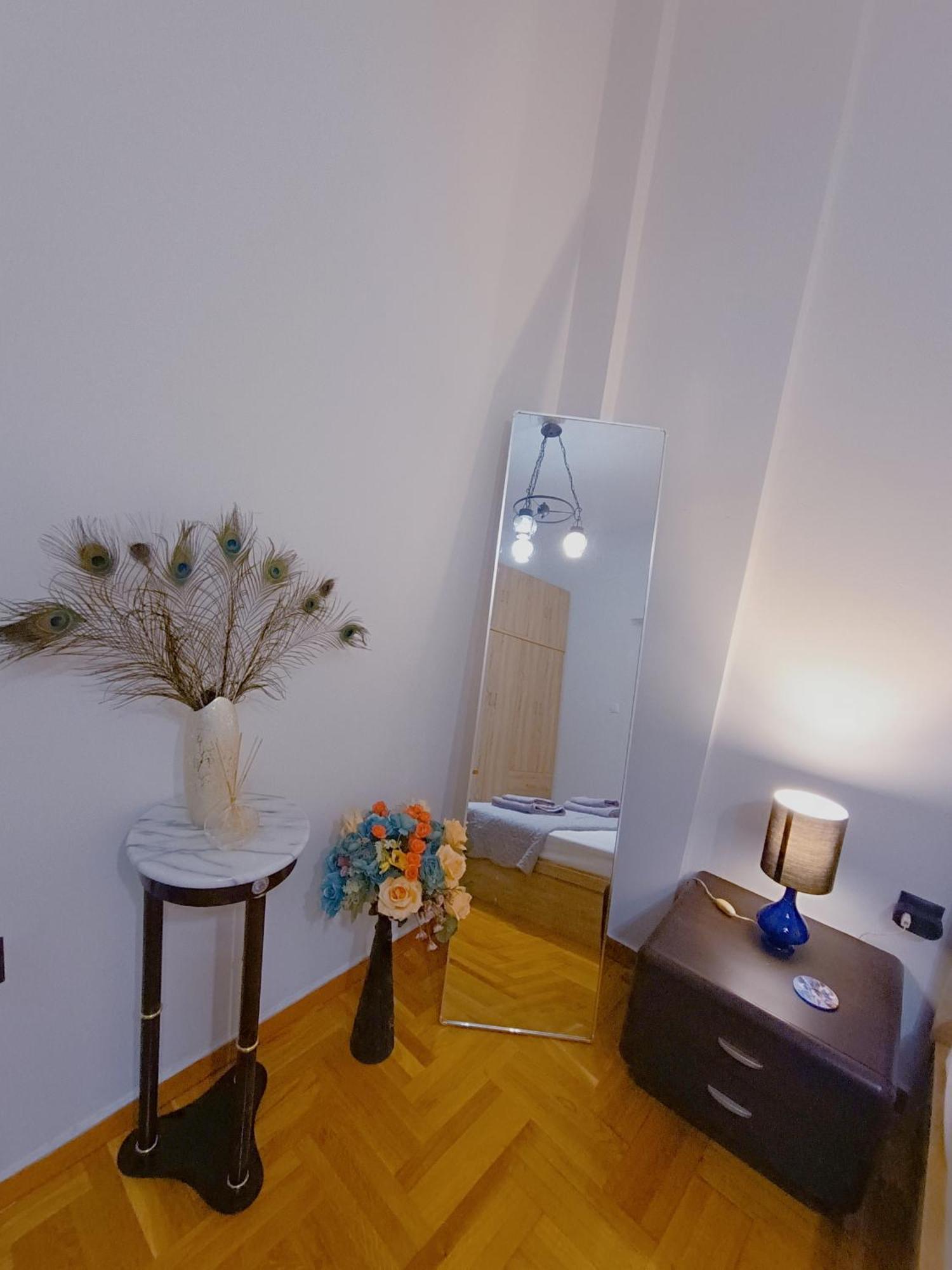 Cozy Apartment In Афіни Екстер'єр фото